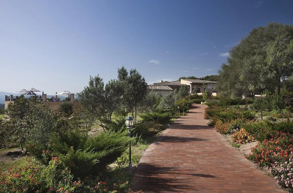 Felix Hotels - Country Resort Parco Degli Ulivi أرتْساكينا