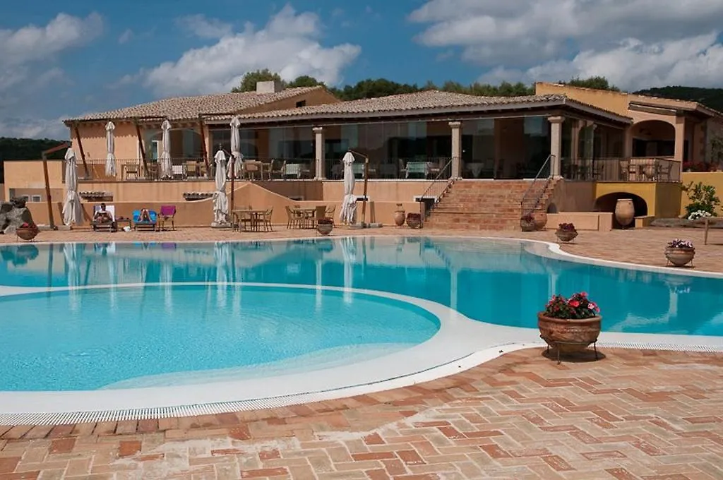 Felix Hotels - Country Resort Parco Degli Ulivi أرتْساكينا 4*,