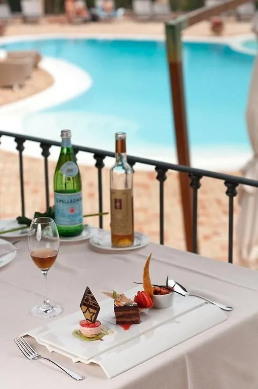 ****  Felix Hotels - Country Resort Parco Degli Ulivi أرتْساكينا إيطاليا