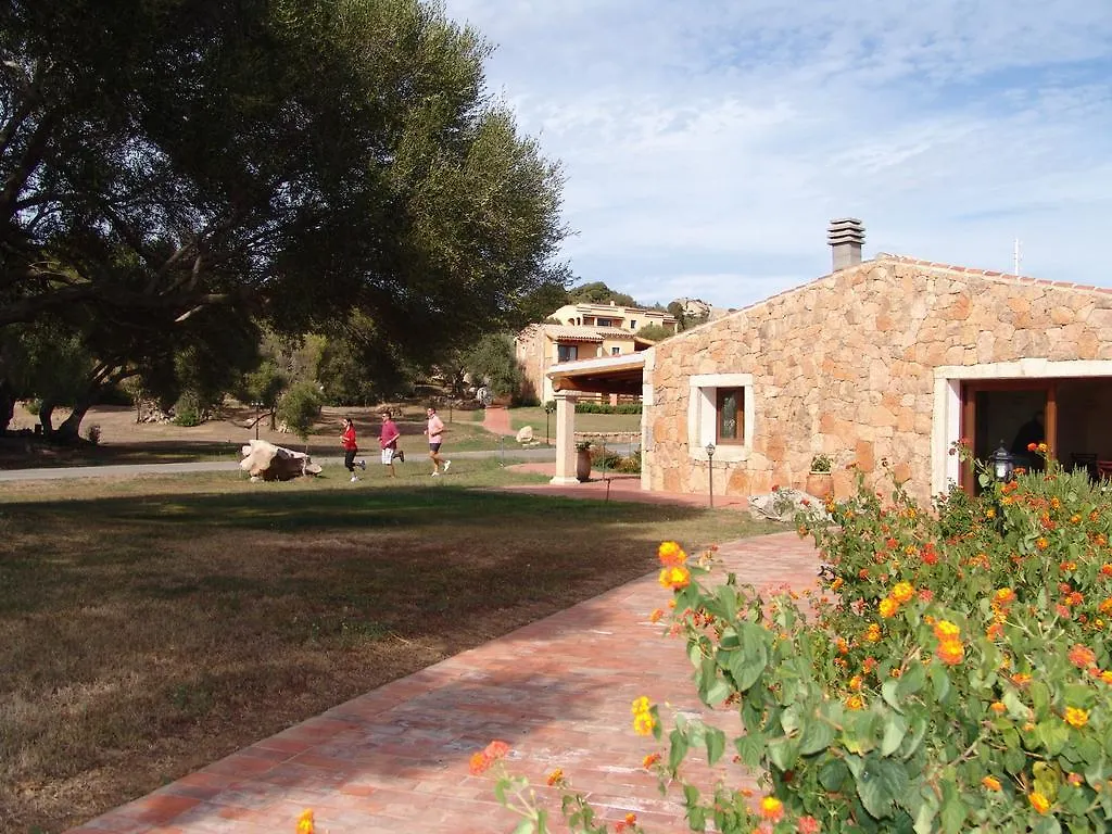 Felix Hotels - Country Resort Parco Degli Ulivi أرتْساكينا 4*,  إيطاليا