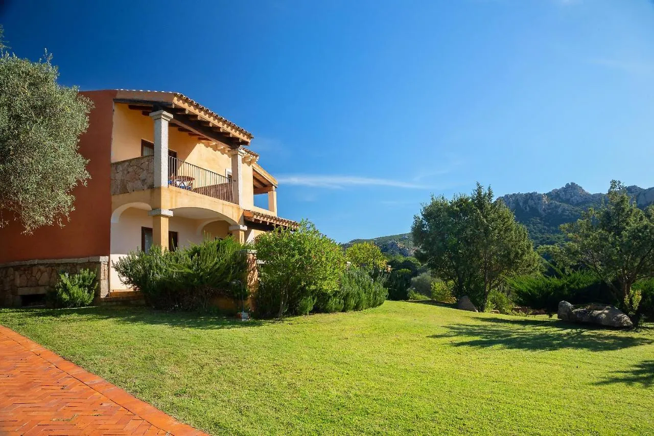 Felix Hotels - Country Resort Parco Degli Ulivi Arzachena 4*,